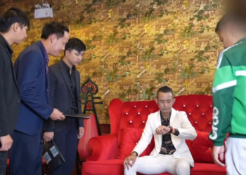 V0201015 โชค เชน ทำแบบน บคนส งอาหาร าพ ดการคนพวกน งไง part2