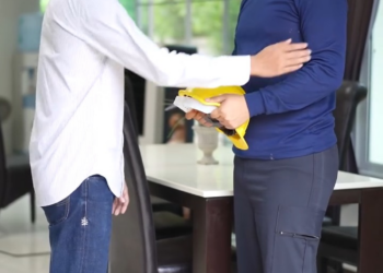 V1304006 อย าให คนอ นมาลำบากเพราะต วเราเอง part2