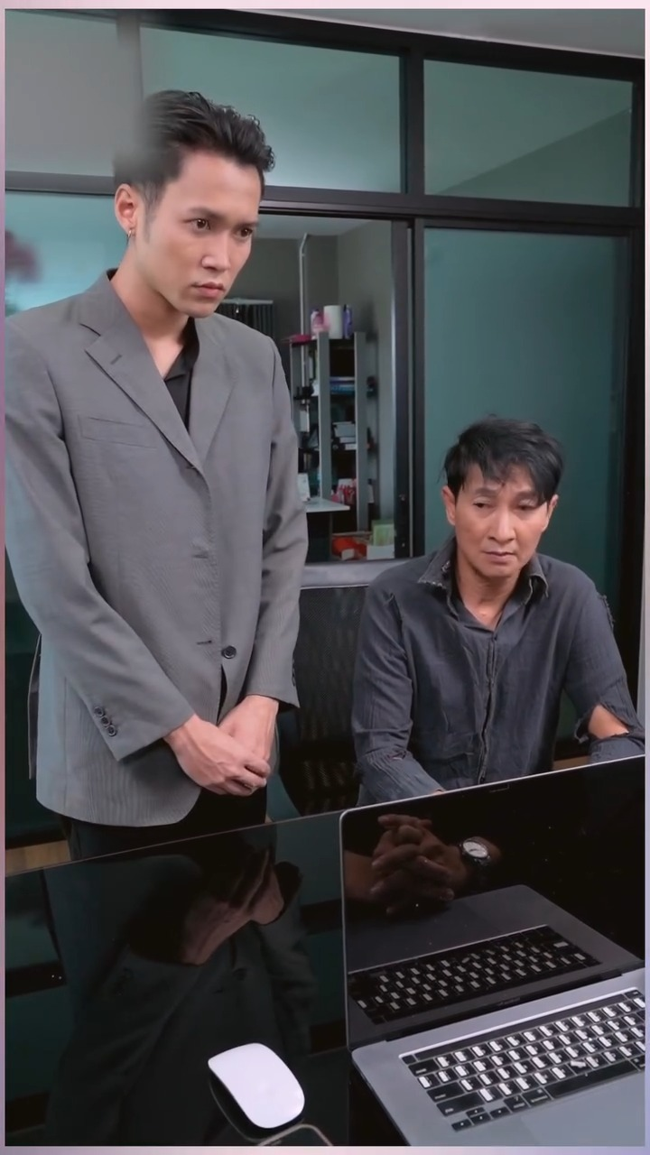 V2001038 เป นถ งผ ดการบร ทใหญ งต องย มเง นคนอ นอ กเหรอ part2