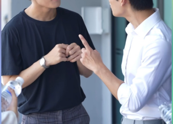 V2701020 แค ำขวดเด ยวทำไมต องแย งก นซ อก นนะ งง จร งๆ part2
