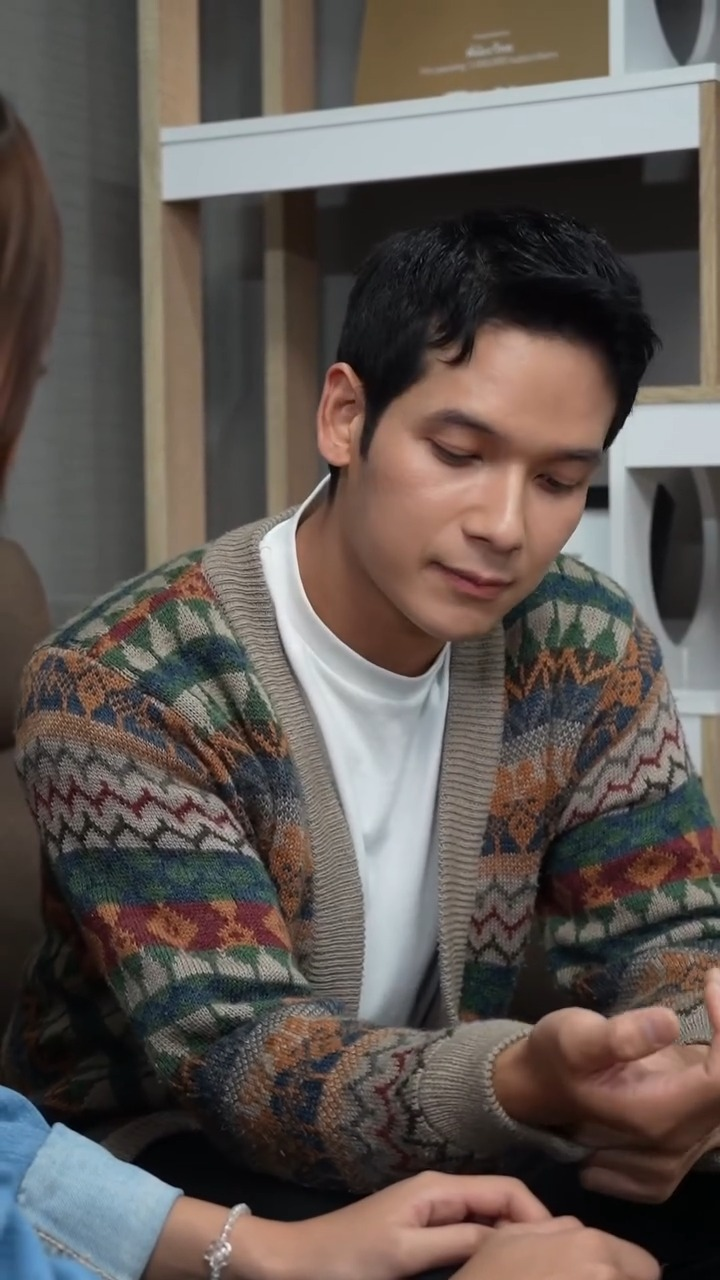 V0201007 เส อผ าท งหมด นบาท ไหนบอกว าม เง นจ ายละ part2