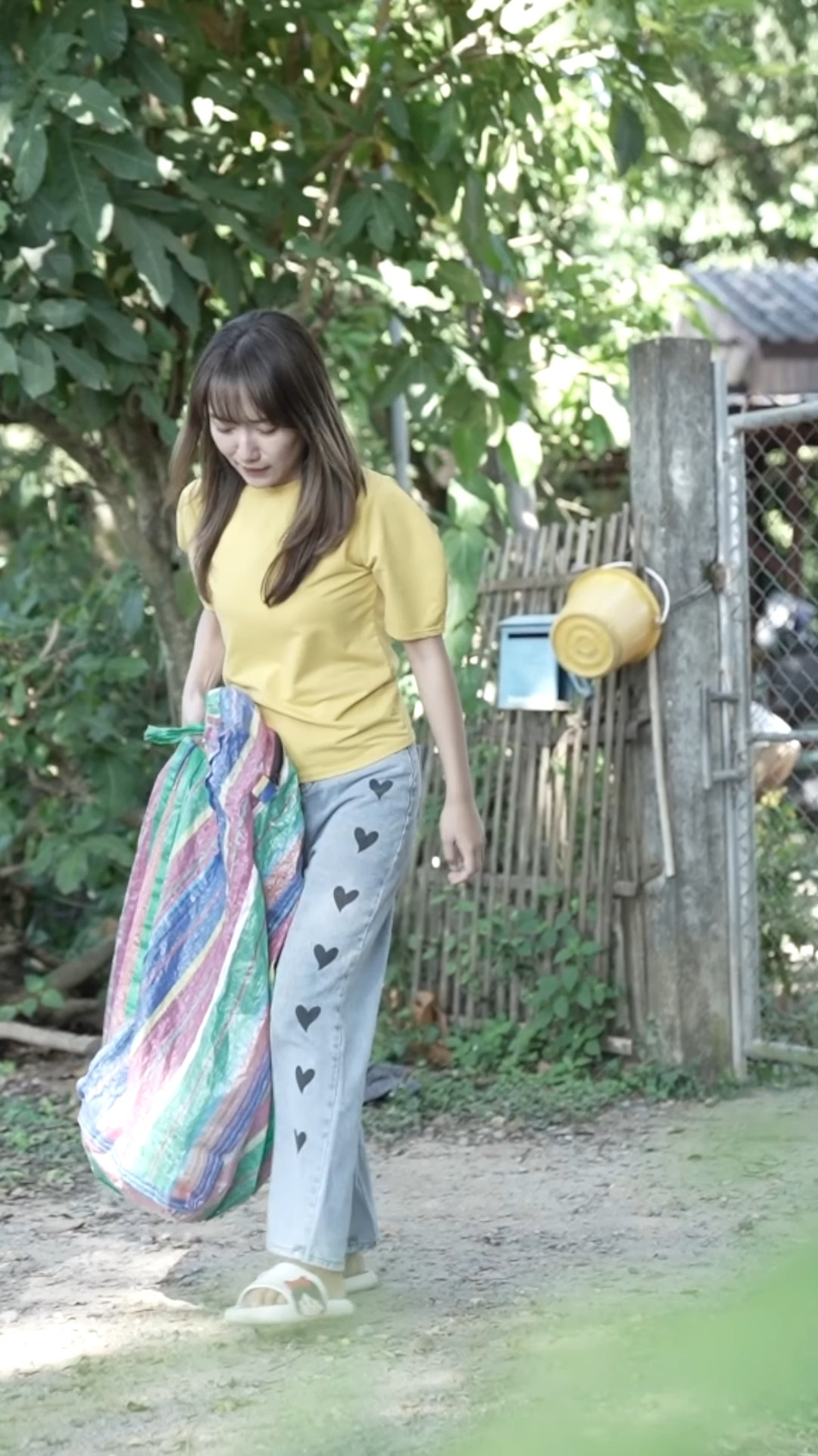 V3001027 เบล รอ กไปทำงานในเม อง แต ทำไมน กถ งกลายเป นคนแบบน part2
