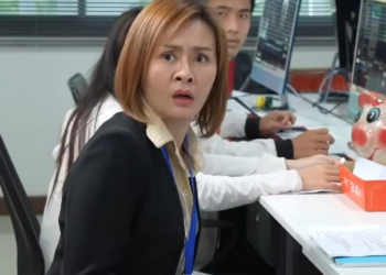 V0102003 กสๅวเป นใครก นแน part2