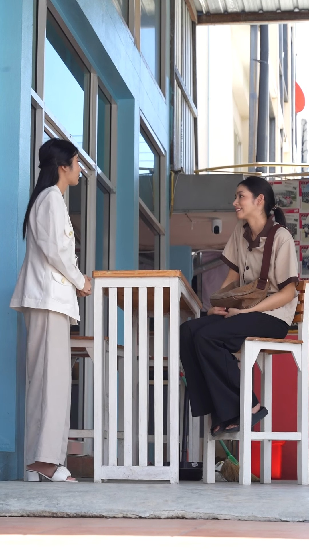 V2502012 บแขกให แหกตาด คนไหนม เง หร อไม เง part2