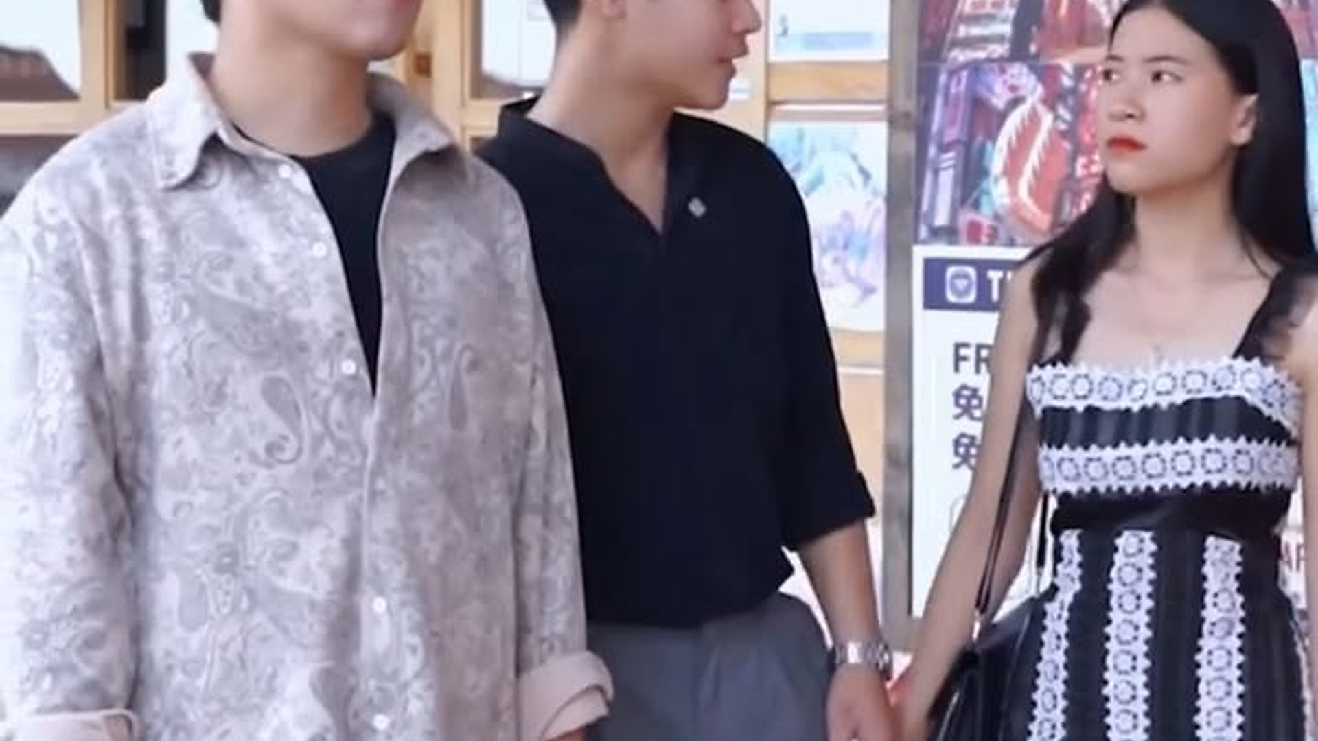L0406027_146K views 5.6K reactions ตกลงแกกจะไม มาจร งๆใช ไหม!!!พ จ นเน ยเป นถ งล กไฮโซเลยนะ! HAPPY Ch_part2