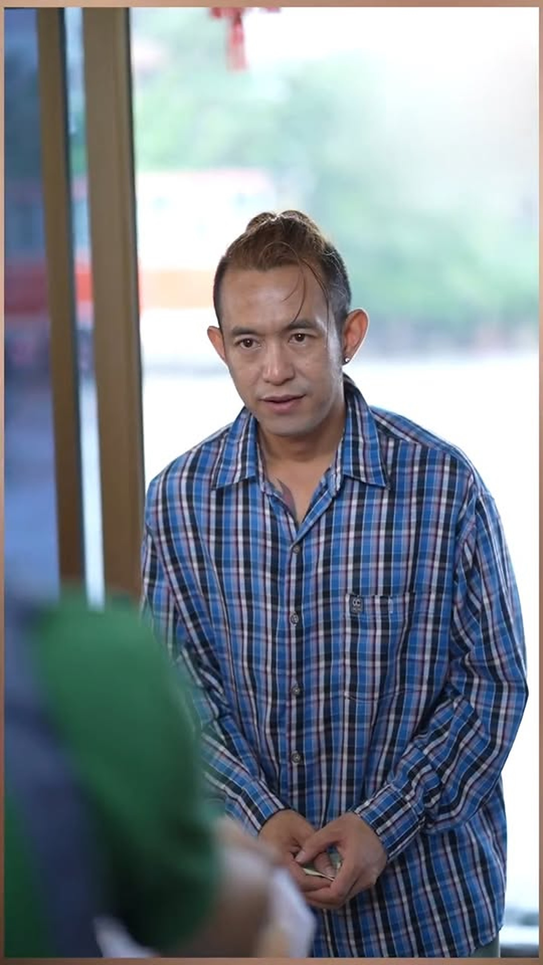 A0706014_พ ฟ เป นอะไรทำไมถ งมาด คนอ นแบบน ค ดว าเป นพ ฟ เป นใครง นเหรอ!!!_part2