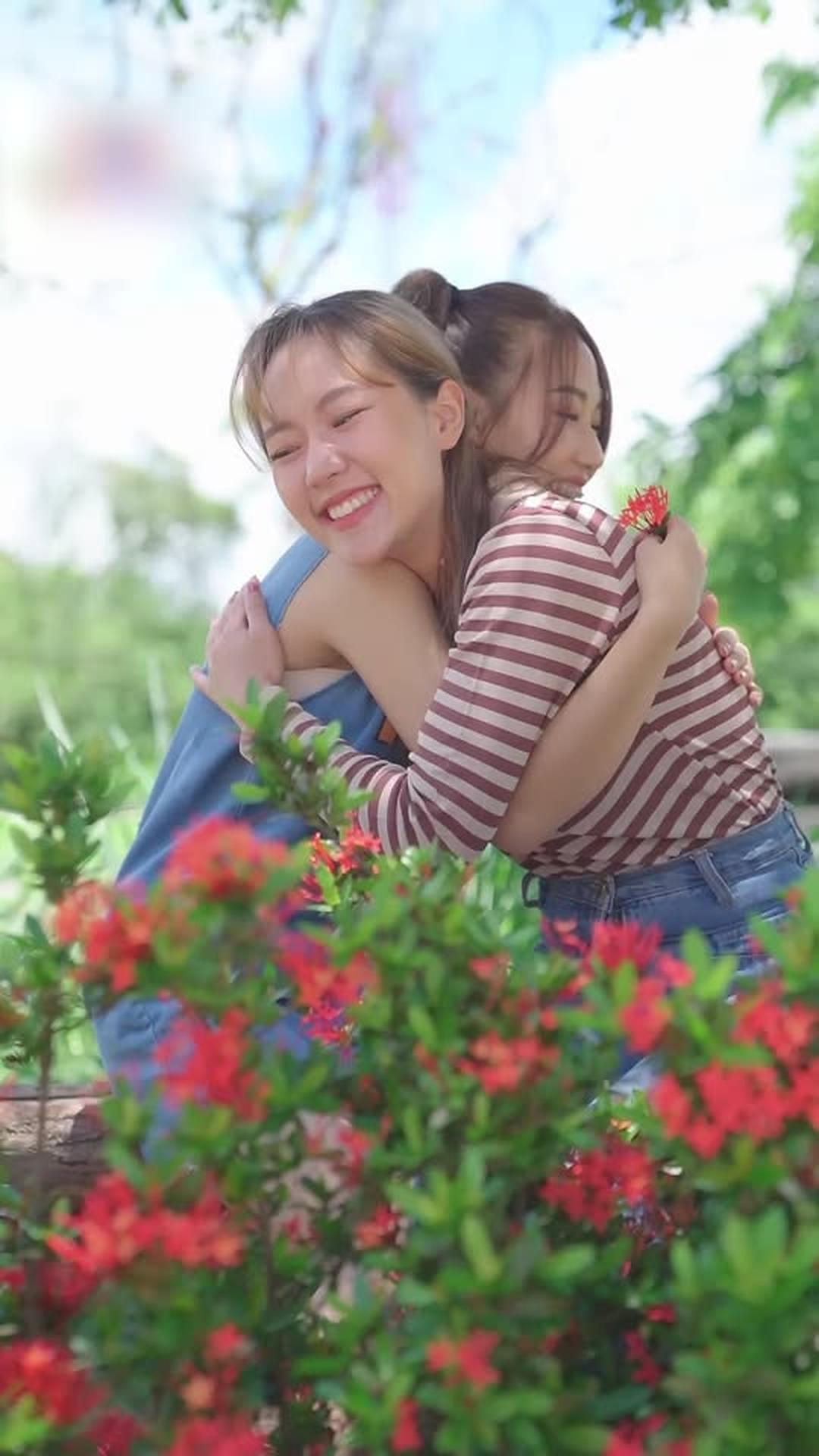 A2906020_เพ อนก นเขาแย งแฟนก นแบบน เหรอ !!!_part2.mp4