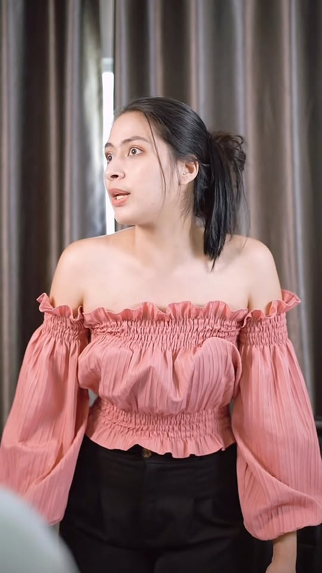 U1007028_ครอบคร วพาซวย_part2.mp4