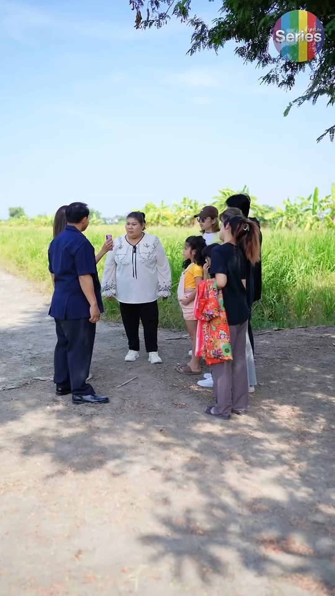 N1707007_ทำไมเธอต องว งตาต งขนาดน ก ห วใจสาม เต นร บหร จะให ระร กระร ได ไง (ป าด EP.2)_part2.mp4