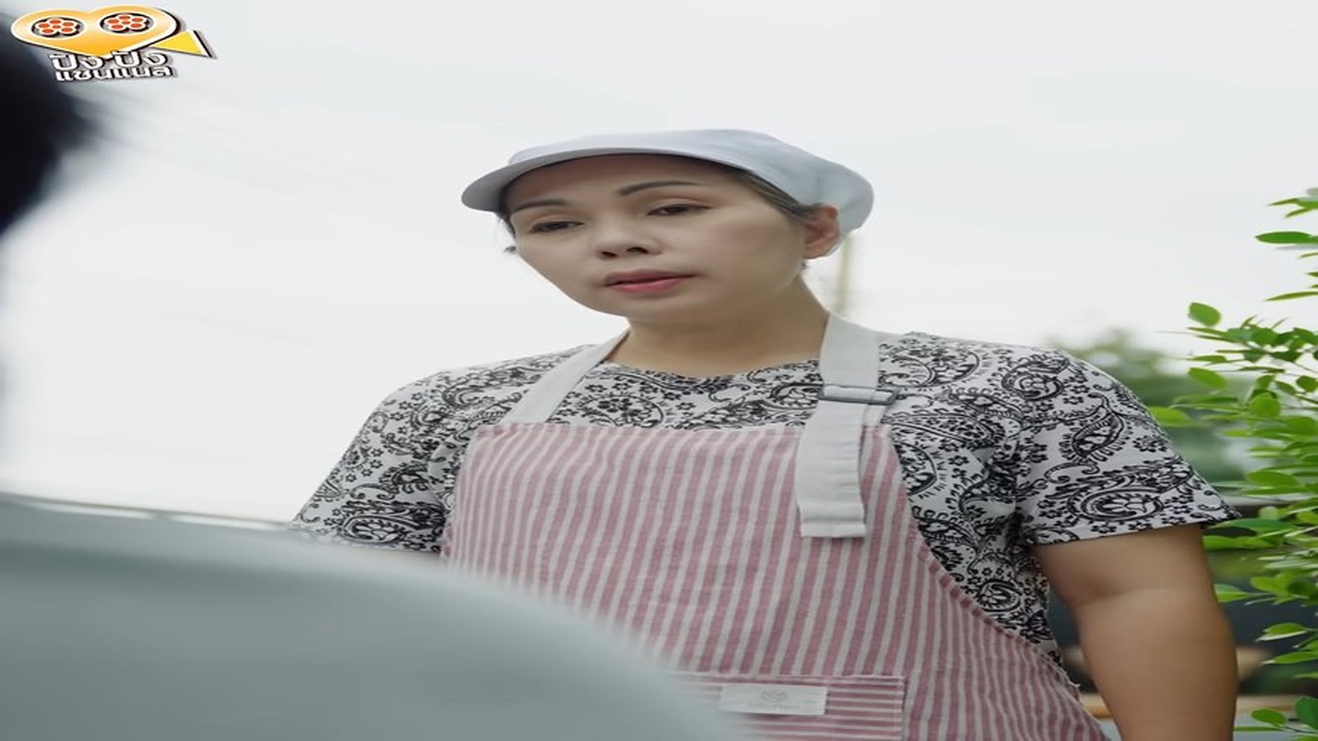 E200737 อยู่แค่คนเดียว..ทำไมซื้อข้าวสองกล่อง !! - ปัง ปัง แชนแนล.webm