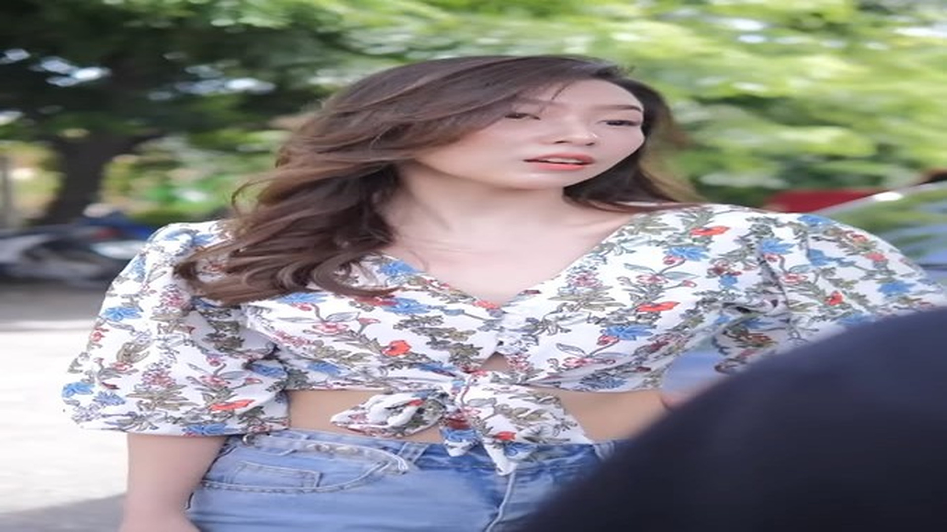 M3107022_สาวโรงงานช นต ำ ก บส มตำข างถนน!!_part2.mp4