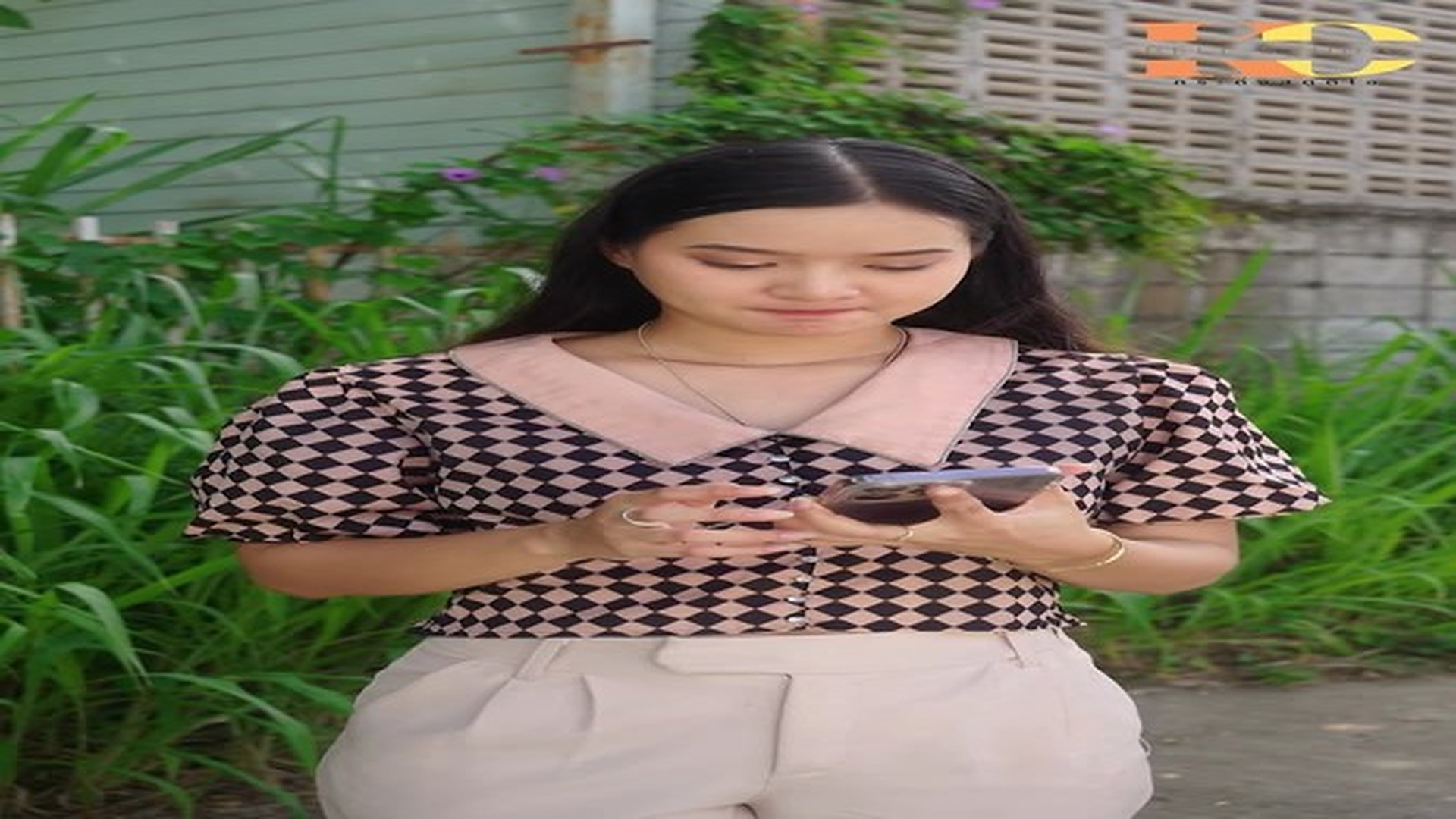 G0508028_ผ วปากด เอะอะก ไล เม ยออกจากบ าน (ต องเจอแบบน ด ให จบ) (1)_part2.mp4