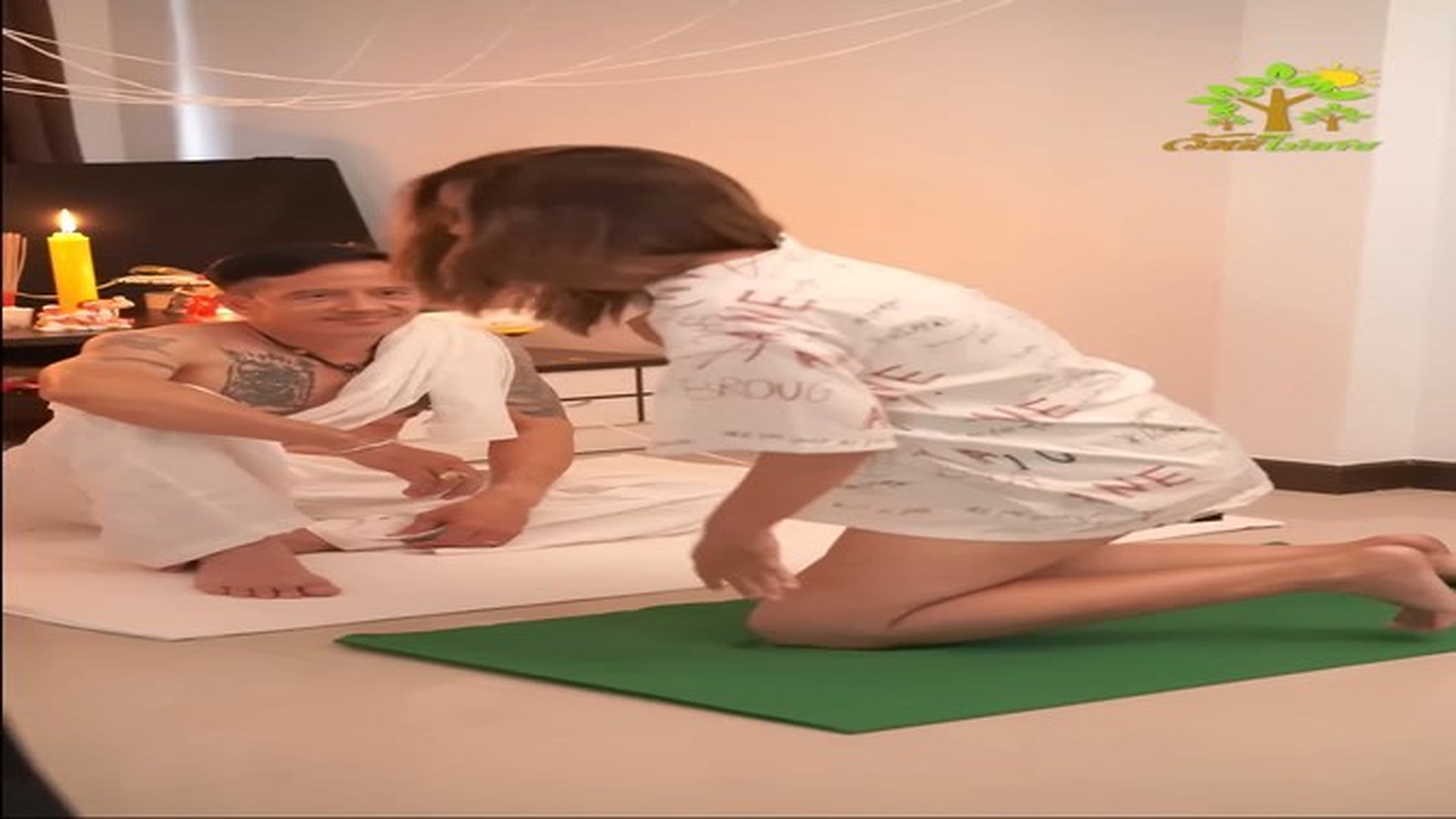 A0816002_ดูดวงมั้ยจ๊ะ เสร็จหมอทุกราย!!!.webm