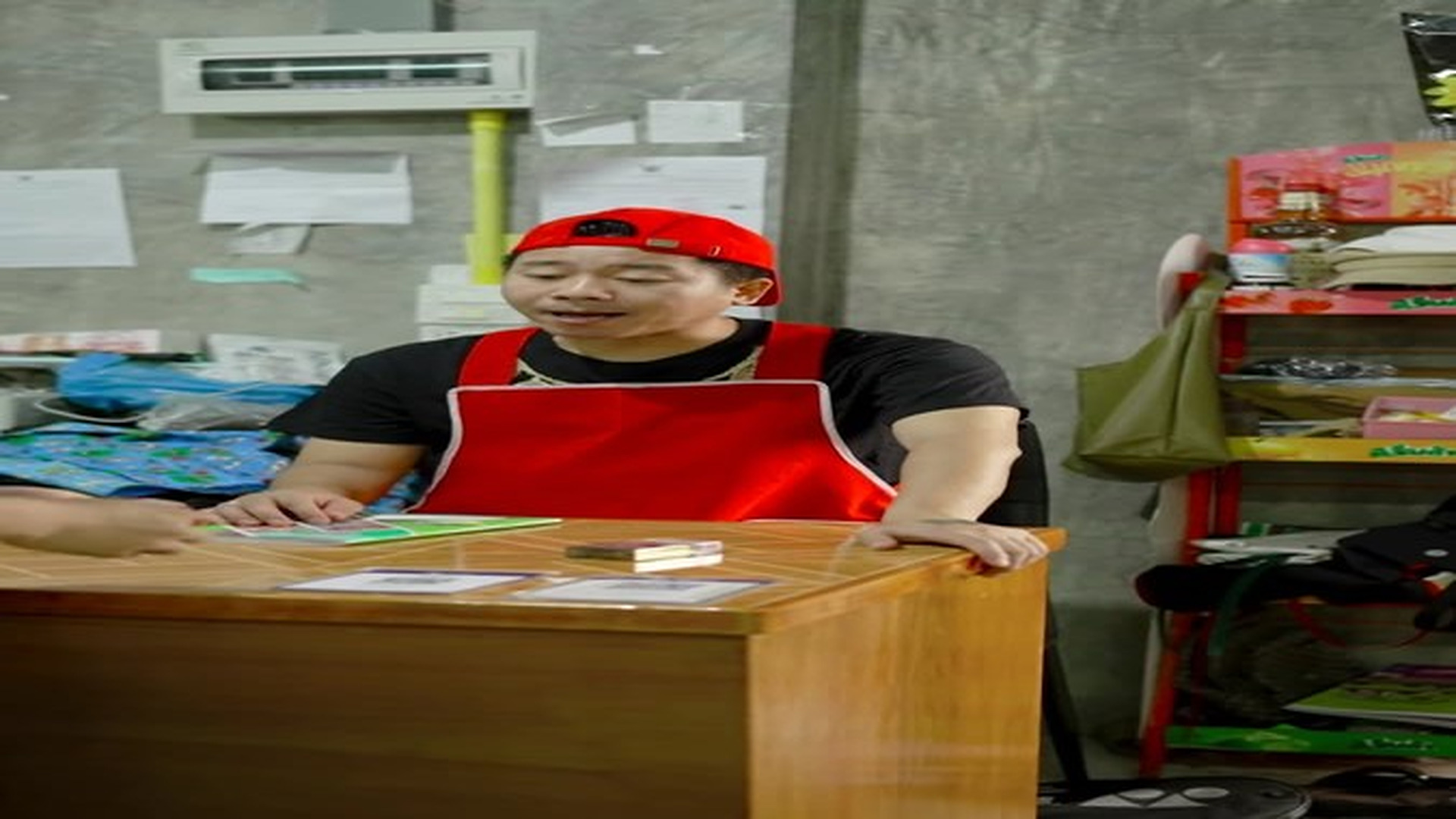 E0818041_วันๆพันกว่าเรื่อง.mp4