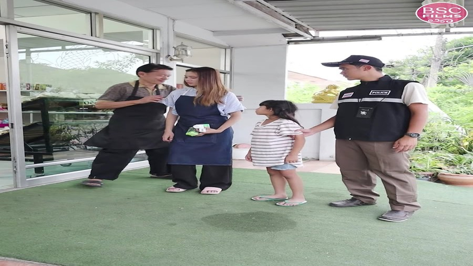 H0818022_มาม่าแลกเงินแสน.mp4